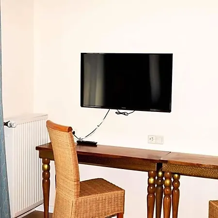 Zum Goldenen Hirschen Hotel *